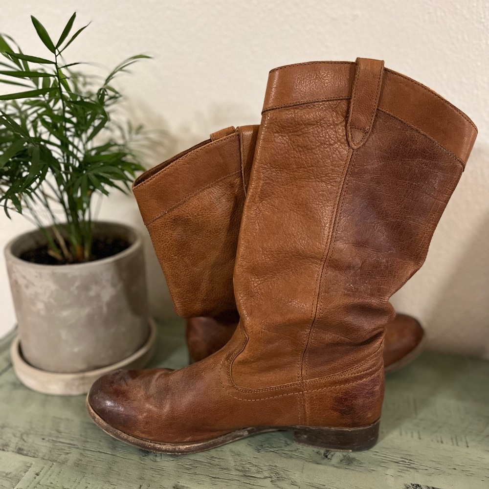 Frye brown leather tall boots size 8.5
